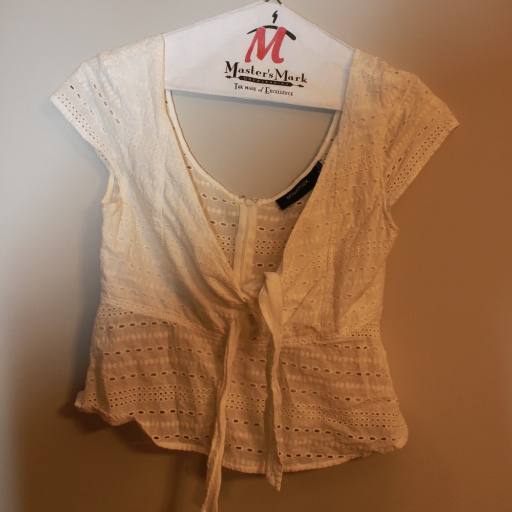 Mink Pink White Summer\Spring Time Top